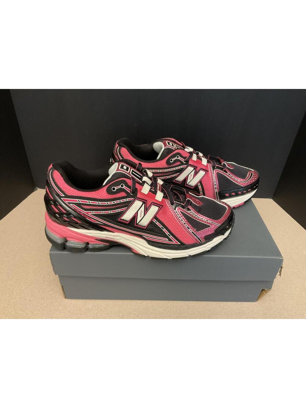 New! Womens New Balance 1906R Pink/Black Athletic Shoes. Size 7. Awesome Shoes!